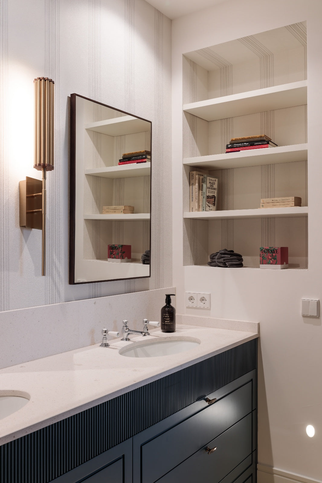 Aplique Línea Dorada